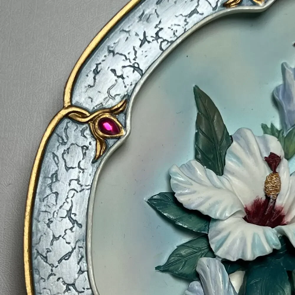 Lena Liu 3D Morning Jewels Rose Colored Dawn Hummingbird Plate Bradford Exchange